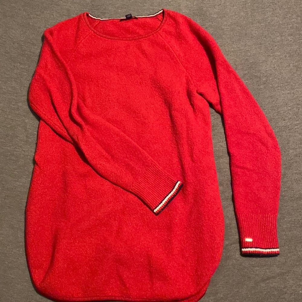 Women’s red Tommy Hilfiger red sweater